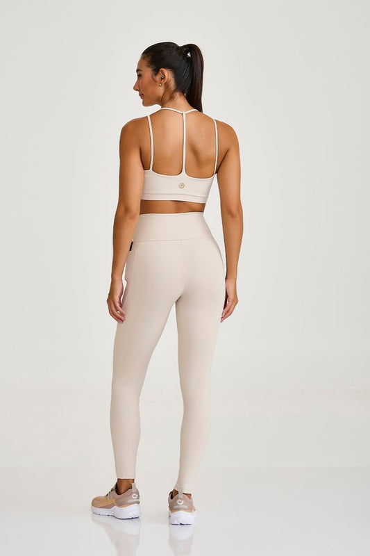 Conjunto Top e Legging Pro Com Elástico No Cos Off White Caju Brasil