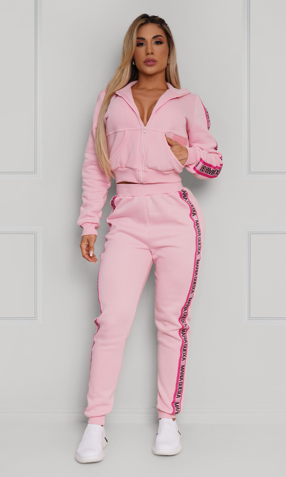 Calça Jogger Moletom Fleece Maria Gueixa Rosa