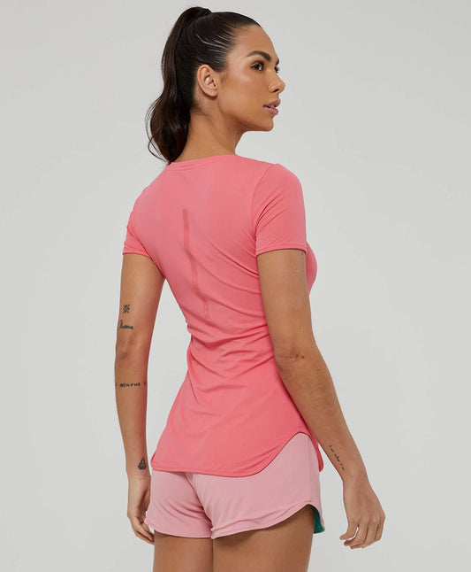 T-shirt Skin Fit Alongada Coral Alto Giro