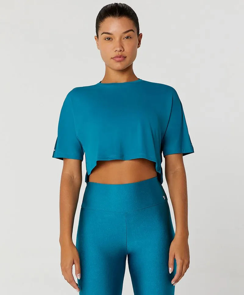 T-shirt Cropped Bicolor Com Refletivos Alto Giro