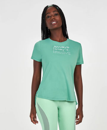 T-Shirt Estampa Stay Active Verde Alto Giro