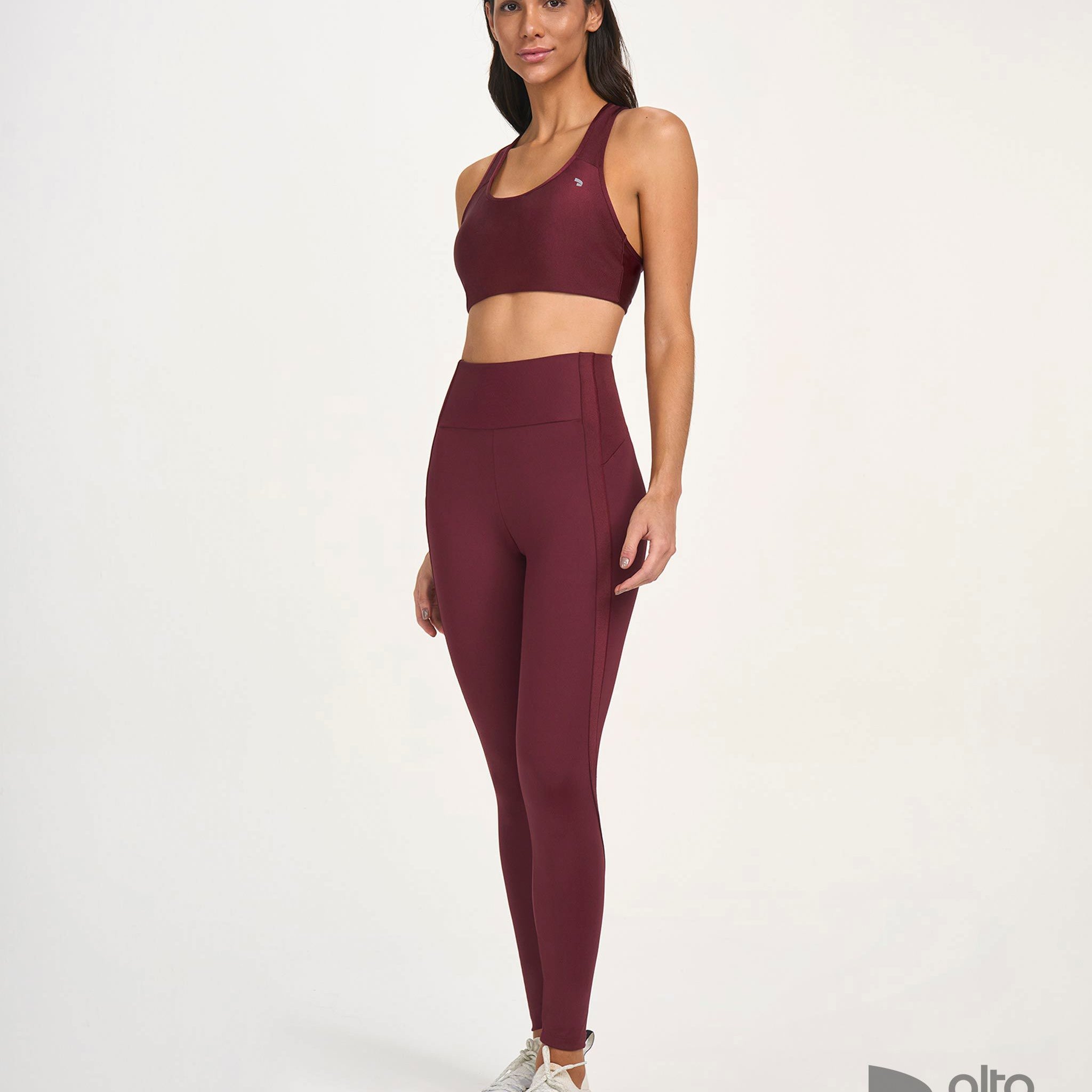 Legging Recortes Shine Vermelho Tinto Alto Giro