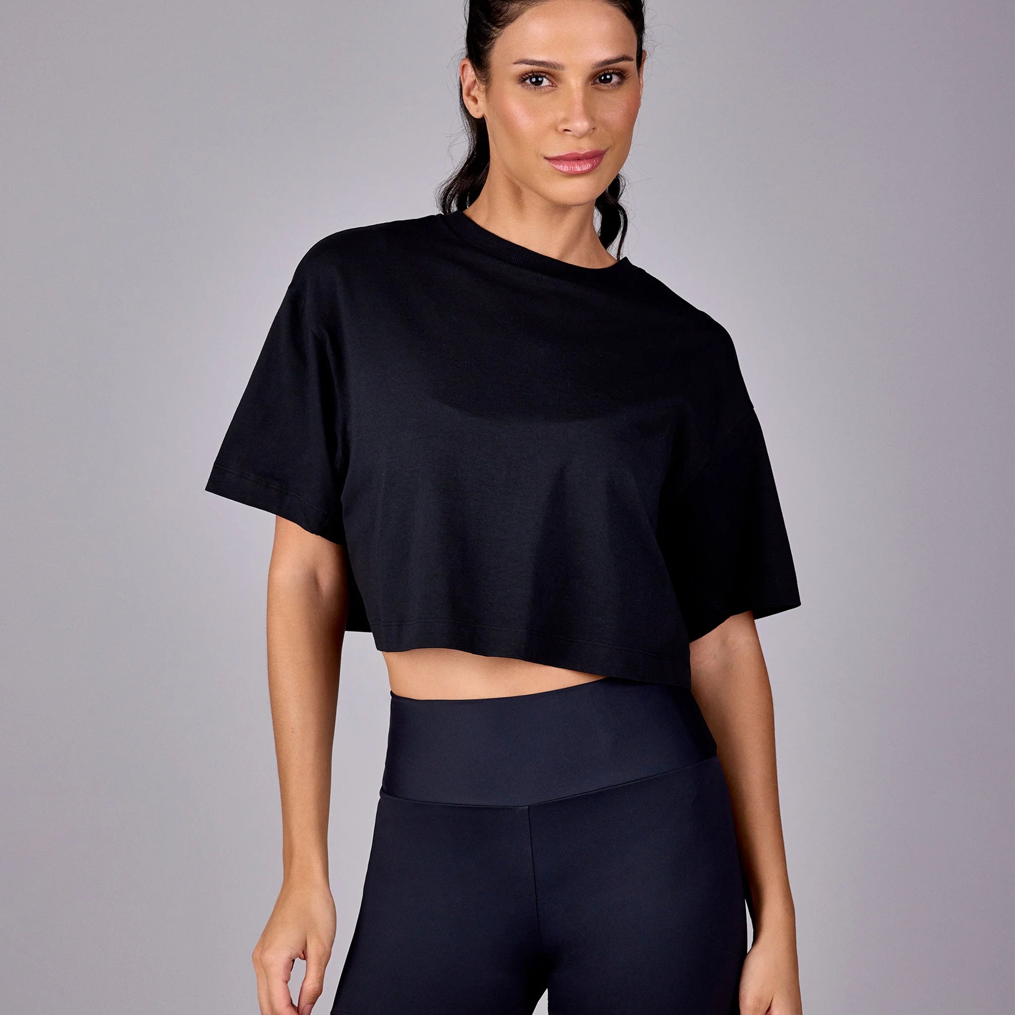 T-shirt Cropped Pala E Tule Costas Preto Alto Giro