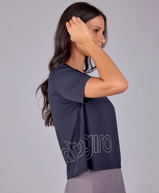 T-shirt Abertura Unilateral Preto Alto Giro