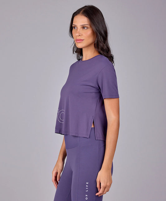 T-shirt Abertura Unilateral Roxo Velvet Alto Giro