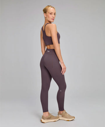 Conjunto Top e Legging Bolsos Laterais e Refletivos Marrom Nobre Alto Giro