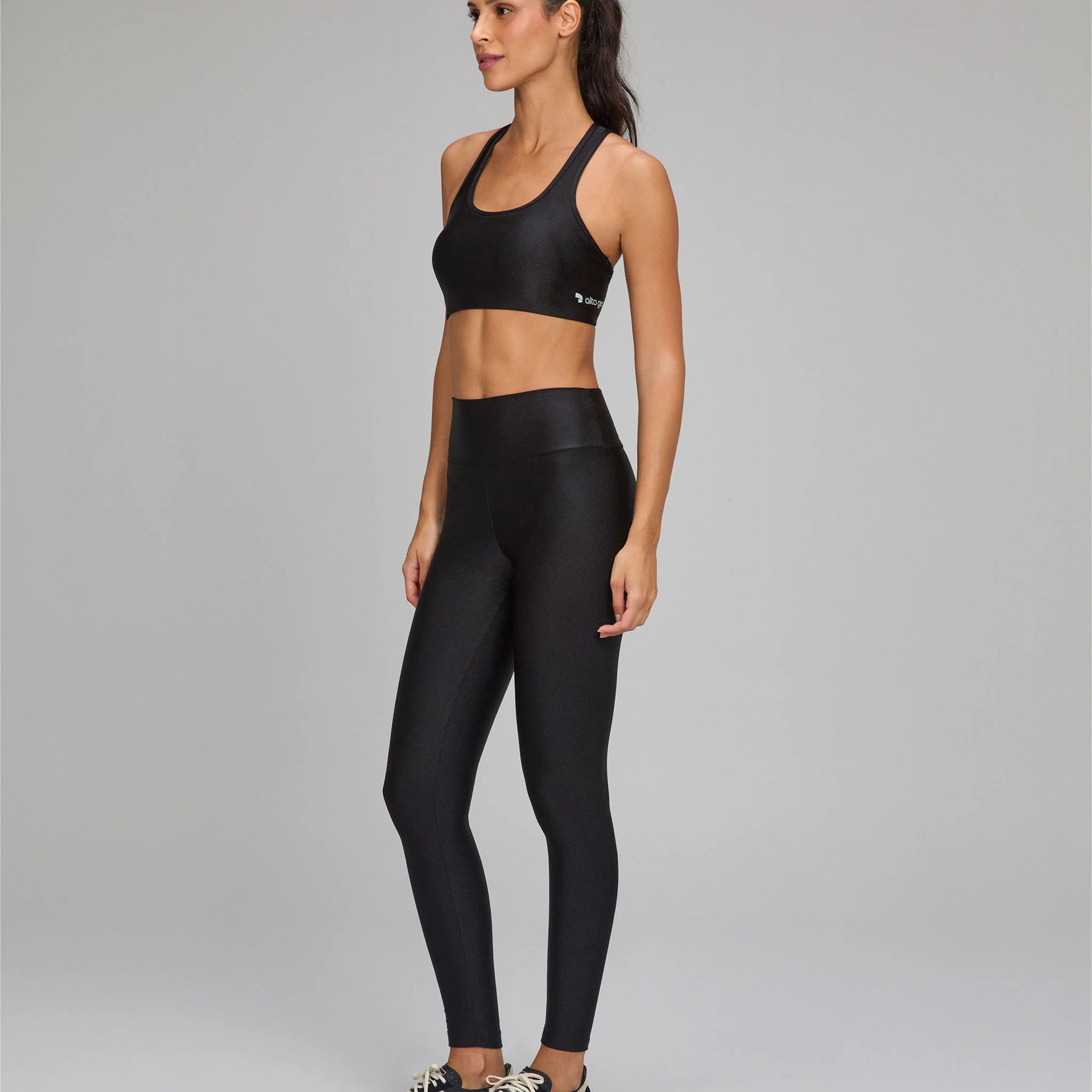 Legging Eterna Shine Preto Alto Giro
