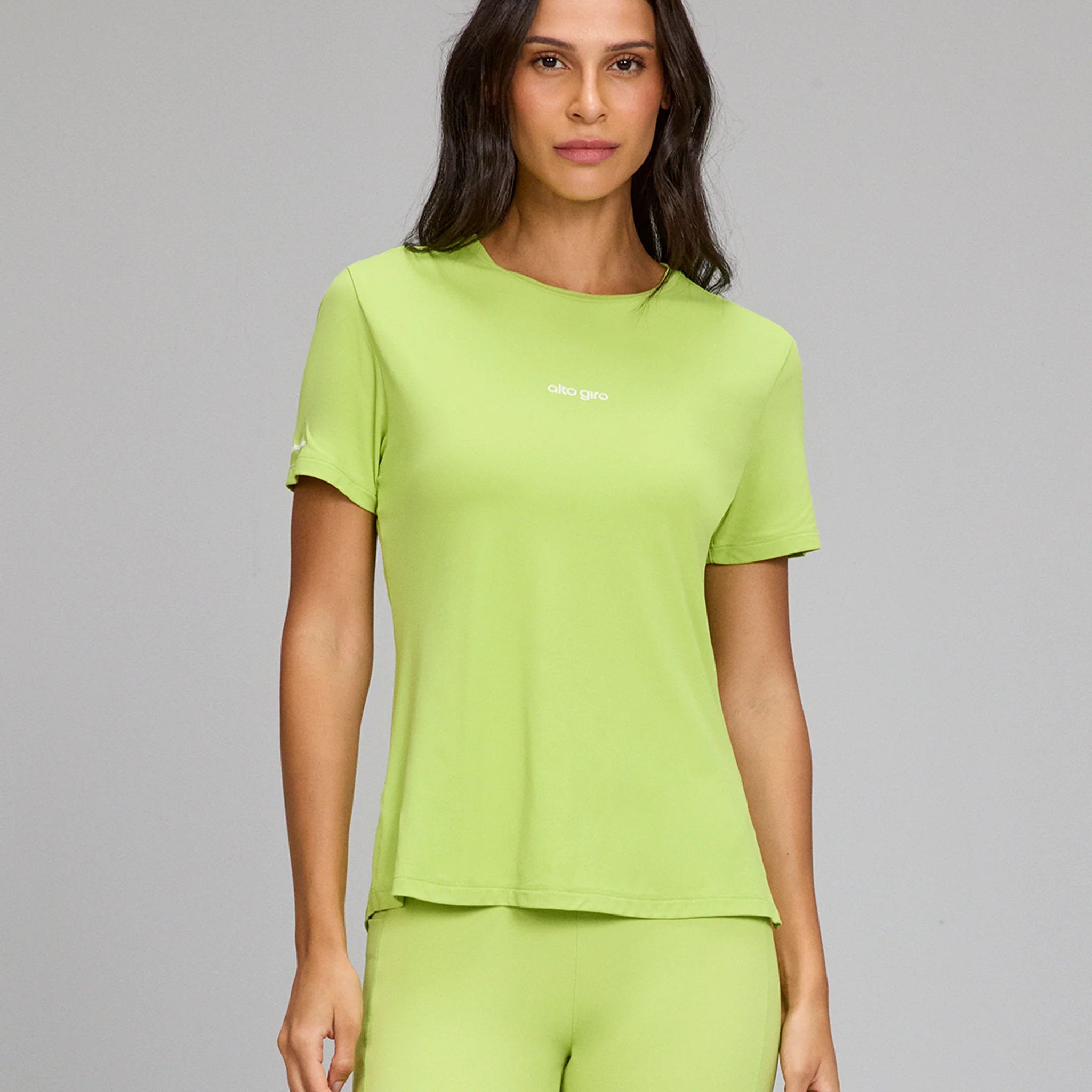 T-shirt Básica Refletivos Verde Primavera Alto Giro