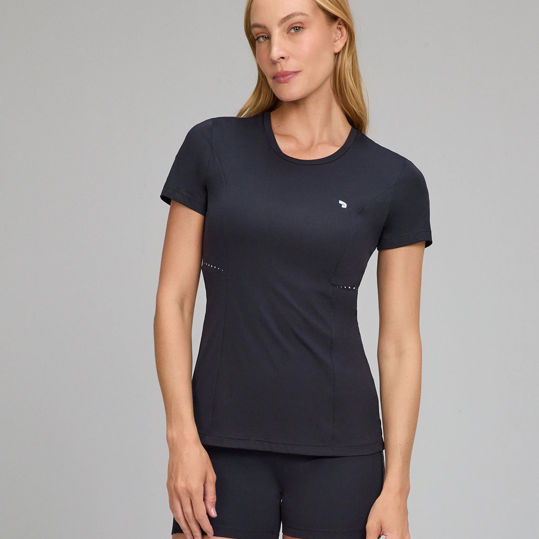 T-shirt Com Tule e Refletivos Preto Alto Giro