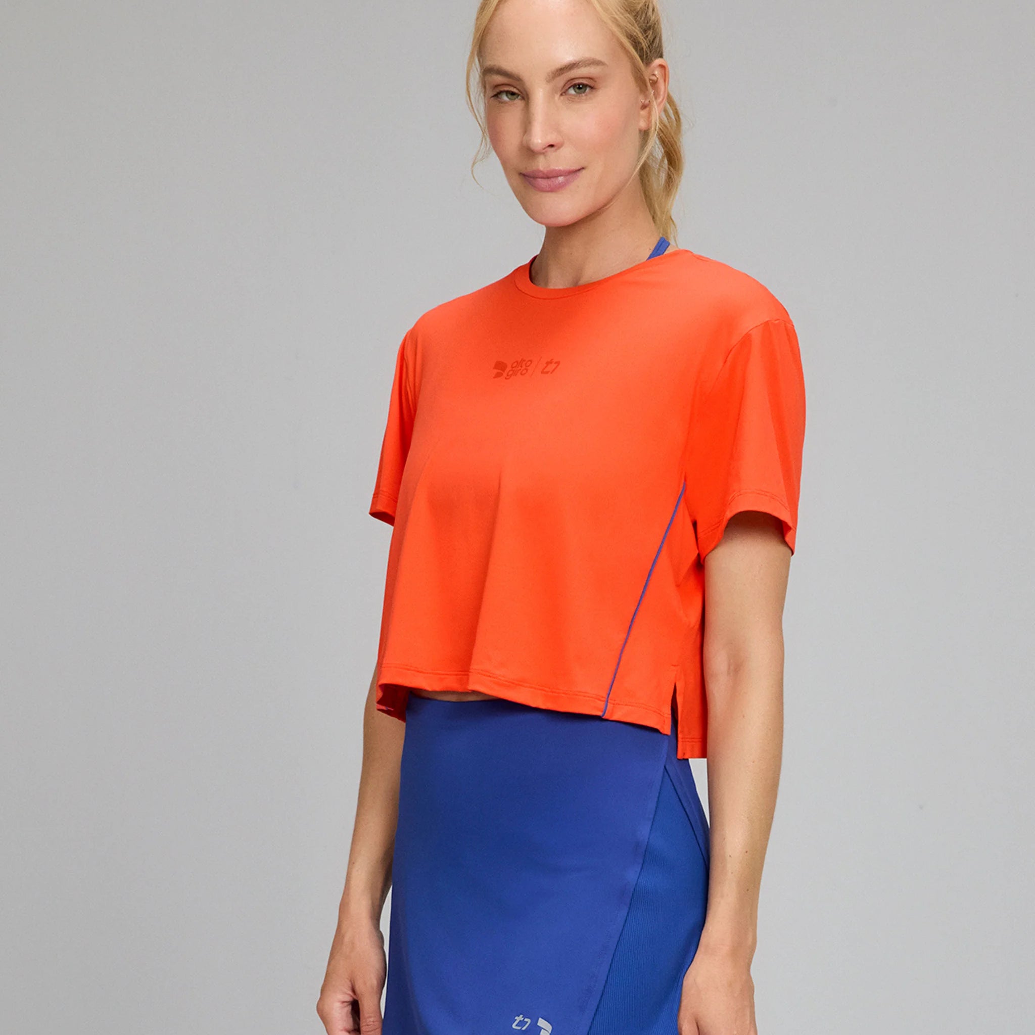 T-shirt Cropped TN AG Vermelho Vibrante Alto Giro
