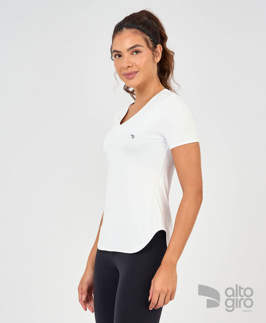 T-Shirt Skin Fit Alongada Branco Alto Giro