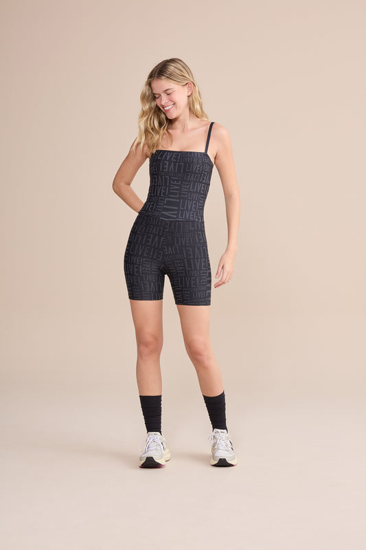 Macaquinho Shorts Preto LIVE