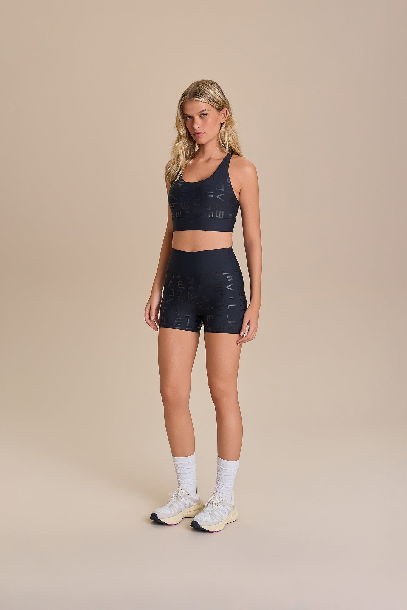 Shorts Fit Icon Hydefit® Adaptiv Preto LIVE