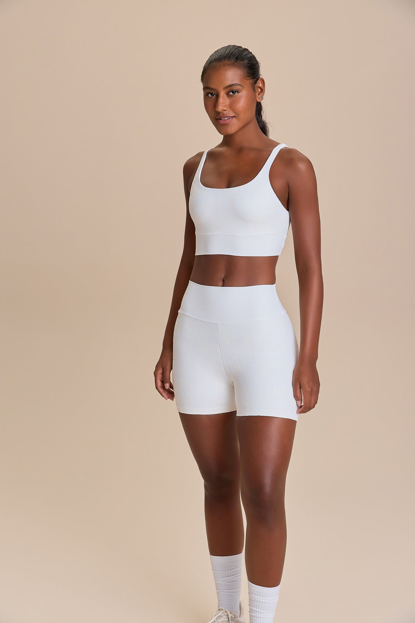Shorts Fit Icon Hydefit® Adaptiv Branco LIVE