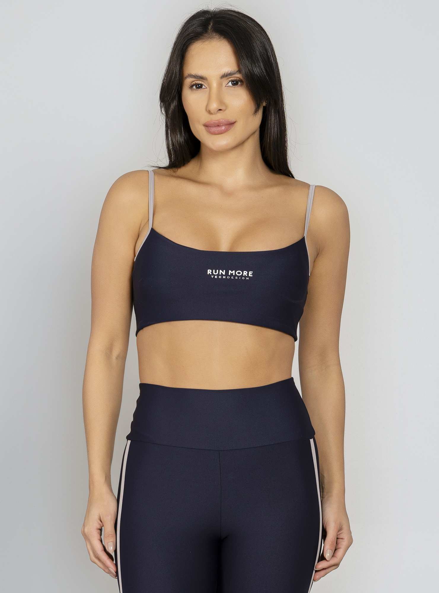 Top Leve Sustentação Preto Run More