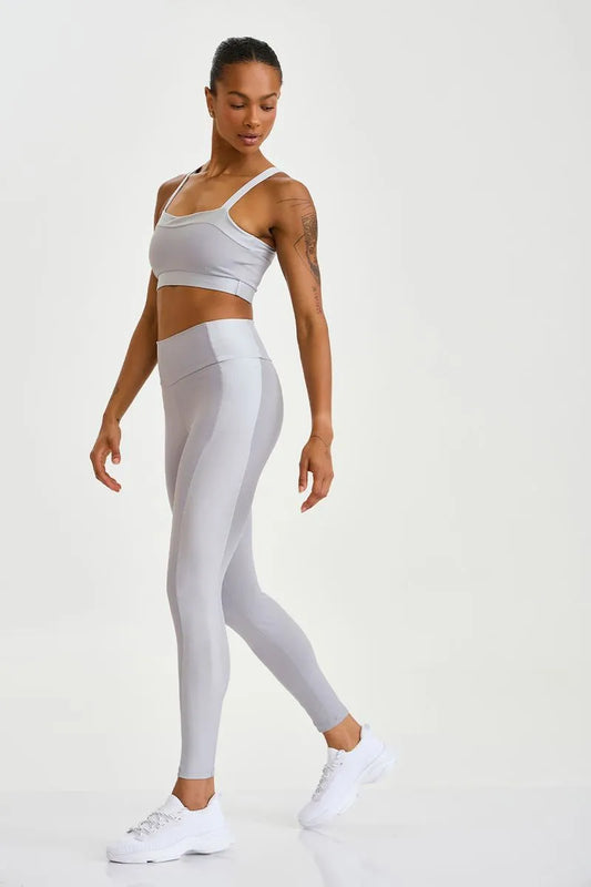 Conjunto Top e Legging Pro Com Brilho Cinza Cromo Caju Brasil