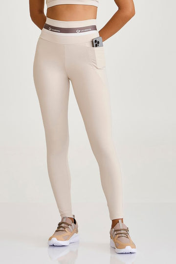 Legging Pro Com Elástico No Cos e Bolso Off White Caju Brasil