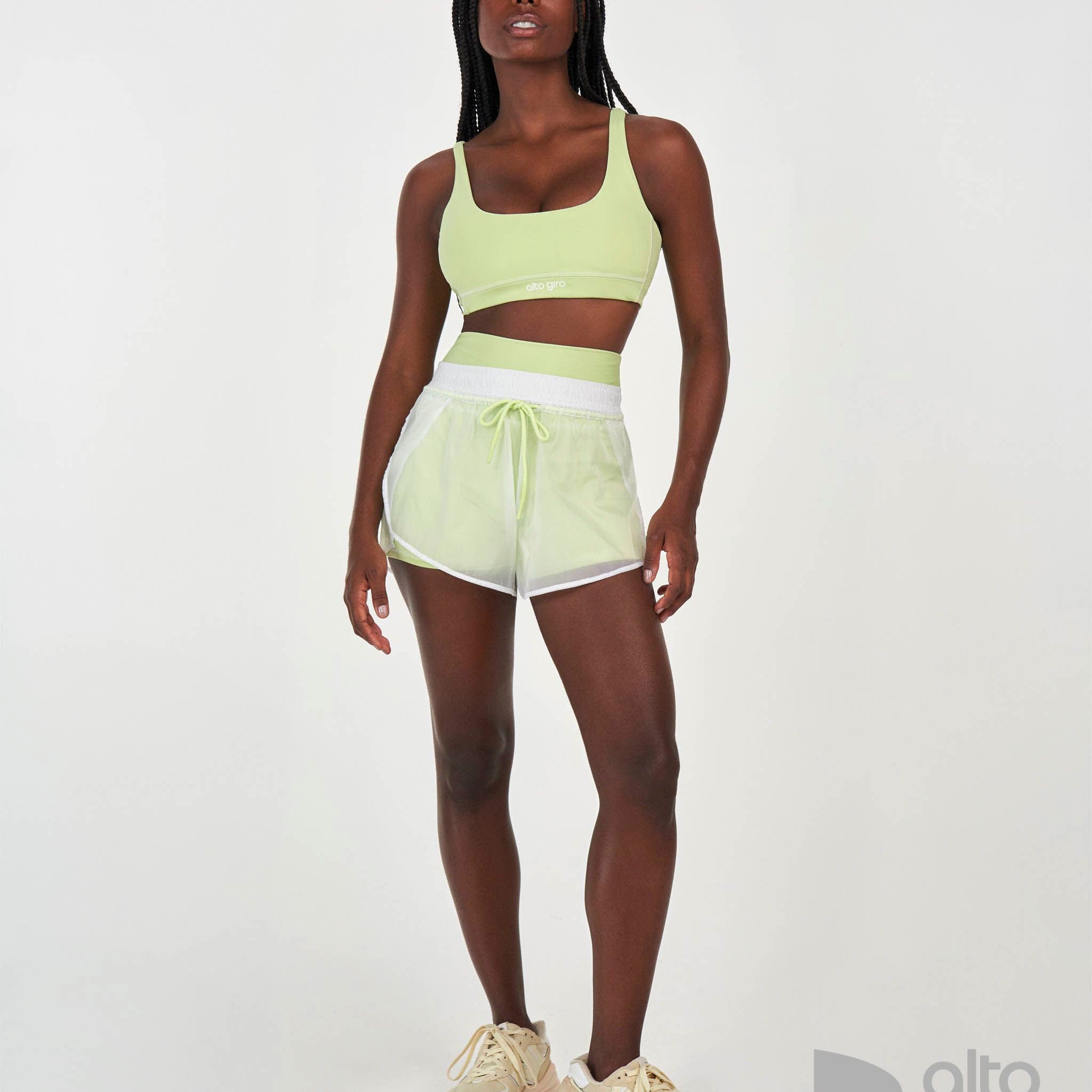 Shorts 2 Em 1 Com Cordao E Bolso Verde Alto Giro