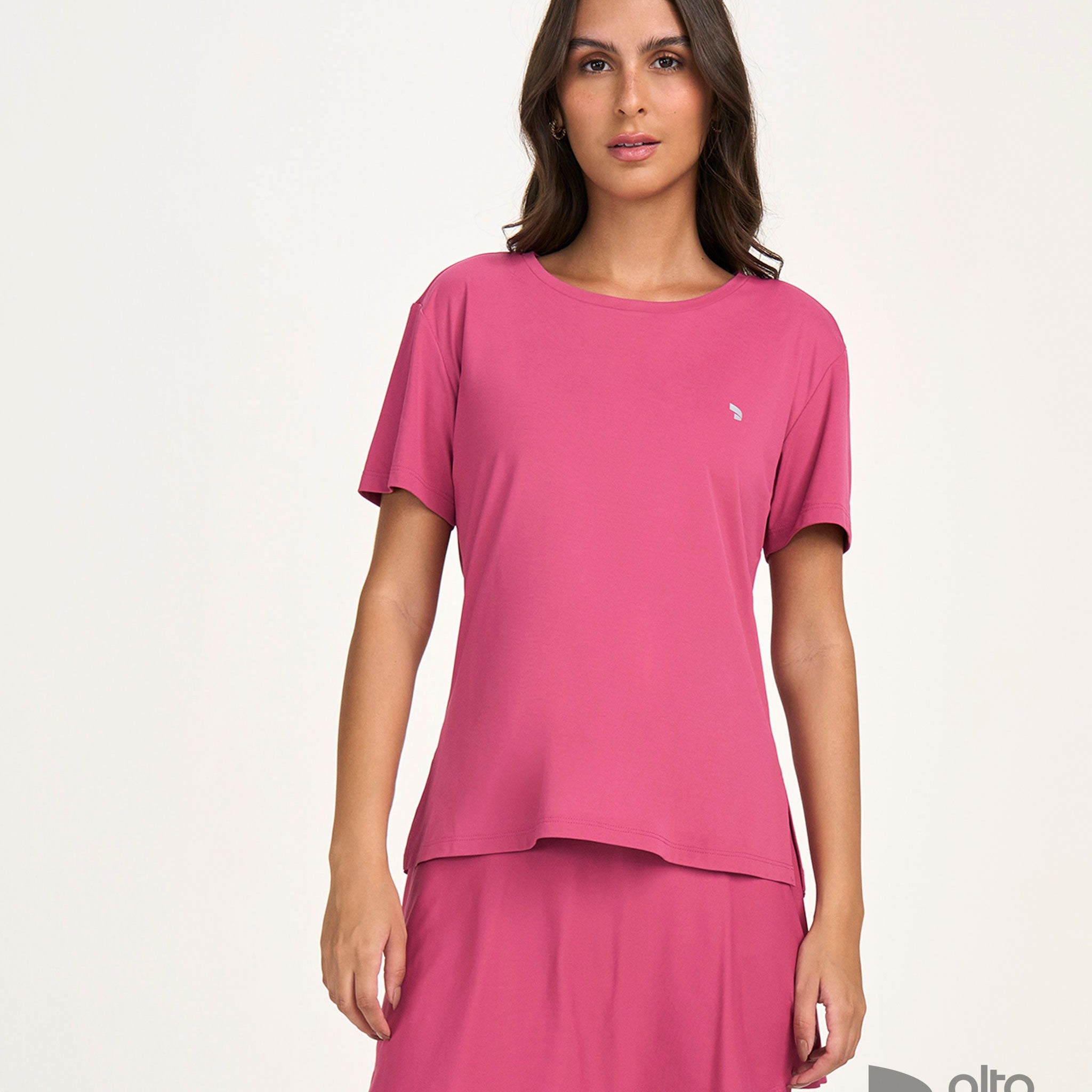 T-shirt Eterna Gola Redonda Rosa Escuro Alto Giro
