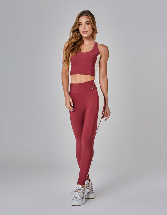 Conjunto Top e Legging com Recortes Connect Vermelho Vestem