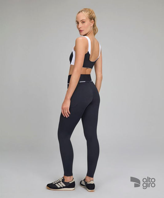 Legging Com Bolsos e Cordão Preto Alto Giro